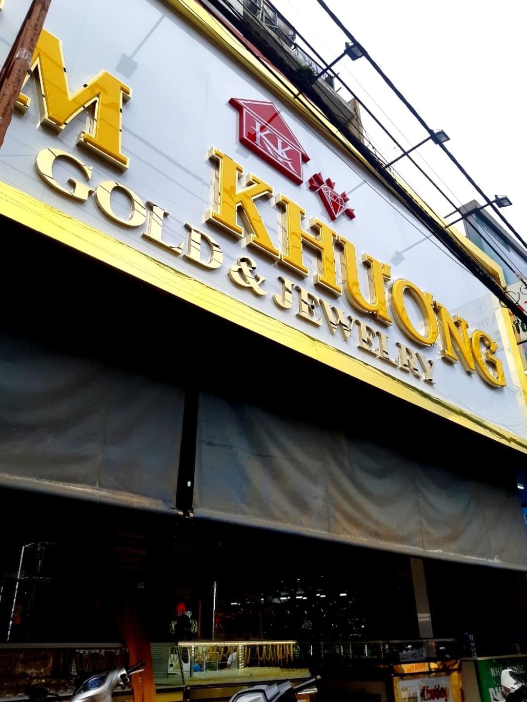 Tiệm Vàng Kim Khương